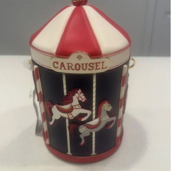 kate spade Winter Wonders 3D Carousel Crossbody purse bag nwt - Picture 7 of 10